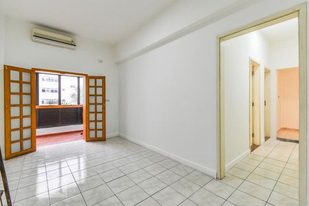 Sala de apartamento para alugar com 3 quartos, 90m² em Consolação, São Paulo