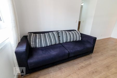 Sala - sofá de apartamento à venda com 2 quartos, 49m² em Vila Rio, Guarulhos