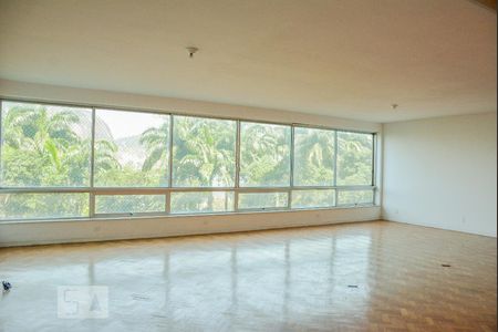 Apartamento à venda com 287m², 4 quartos e 1 vagaSala 