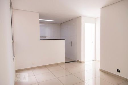 Sala de apartamento à venda com 2 quartos, 65m² em Dom Cabral, Belo Horizonte