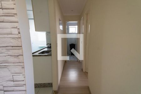 Corredor de apartamento à venda com 2 quartos, 47m² em Jardim Vila Formosa, São Paulo