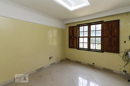 Suite de casa à venda com 4 quartos, 400m² em Bras, São Paulo