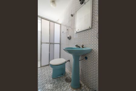 Banheiro 1 de apartamento para alugar com 3 quartos, 90m² em Jardim das Acácias, São Paulo