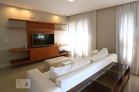 Sala de apartamento para alugar com 3 quartos, 212m² em Vila Suzana, São Paulo