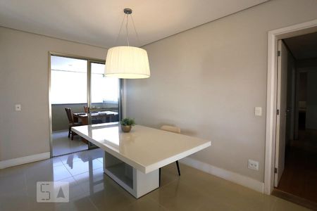 Sala da Jantar de apartamento para alugar com 3 quartos, 212m² em Vila Suzana, São Paulo