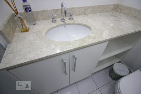 Pia de apartamento para alugar com 2 quartos, 65m² em Jardim Leonor, São Paulo