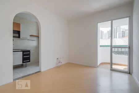 Sala de apartamento para alugar com 1 quarto, 48m² em Jardim das Acácias, São Paulo