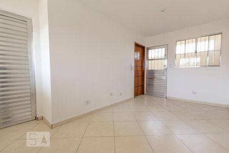 Cozinha de kitnet/studio para alugar com 1 quarto, 33m² em Parque Monteiro Soares, São Paulo