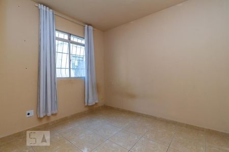 Quarto 2 de apartamento para alugar com 2 quartos, 55m² em São João Batista (venda Nova), Belo Horizonte