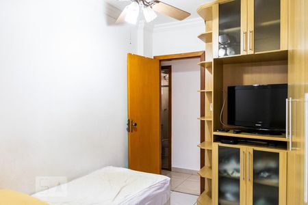 Quarto 1 de apartamento para alugar com 3 quartos, 106m² em Castelo, Belo Horizonte