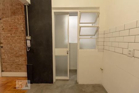 Cozinha e Área de Serviço de apartamento à venda com 1 quarto, 46m² em Bom Fim, Porto Alegre