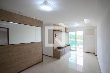 Sala de apartamento para alugar com 3 quartos, 85m² em Pechincha, Rio de Janeiro