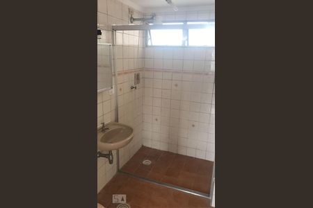 Banheiro de apartamento à venda com 1 quarto, 72m² em Liberdade, São Paulo