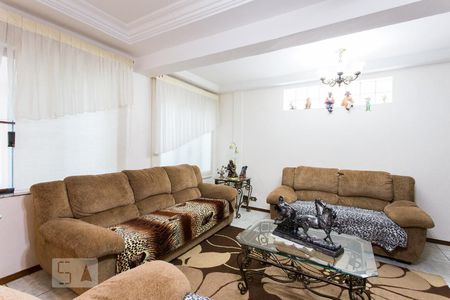 Sala de casa à venda com 3 quartos, 220m² em Vila Invernada, São Paulo