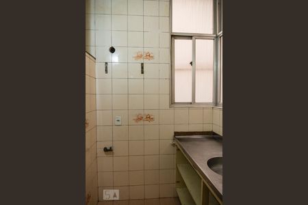Cozinha de apartamento para alugar com 1 quarto, 51m² em Copacabana, Rio de Janeiro