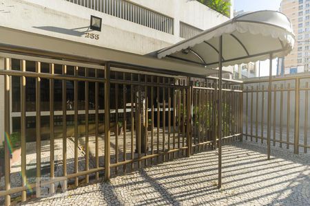 Portaria de apartamento para alugar com 1 quarto, 50m² em Botafogo, Rio de Janeiro