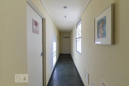 Hall de apartamento para alugar com 1 quarto, 50m² em Botafogo, Rio de Janeiro