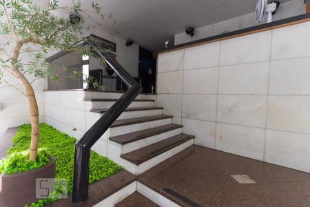 Hall de Entrada de apartamento para alugar com 1 quarto, 50m² em Botafogo, Rio de Janeiro