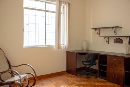 Quarto 2 de apartamento para alugar com 2 quartos, 84m² em Lourdes, Belo Horizonte