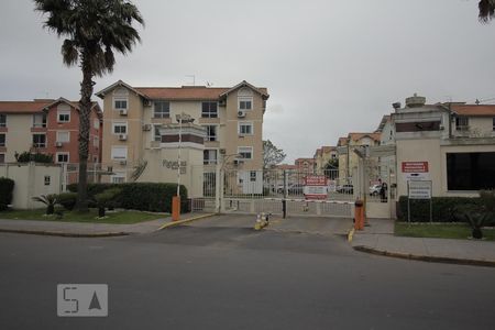 Alugue ou compre no condomínio em Rua Alameda das Corticeiras, 170