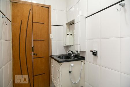Casa à venda com 130m², 3 quartos e 3 vagas Casa à venda com 130m², 3 quartos e 3 vagasBanheiro
