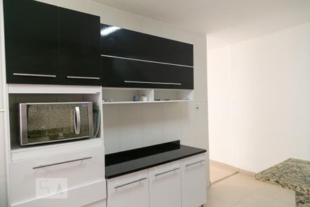 Casa à venda com 130m², 3 quartos e 3 vagas Casa à venda com 130m², 3 quartos e 3 vagasCozinha