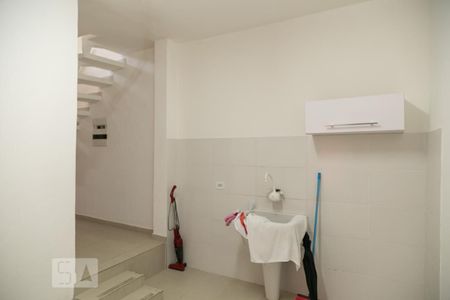 Casa à venda com 130m², 3 quartos e 3 vagas Casa à venda com 130m², 3 quartos e 3 vagasÁrea de serviço