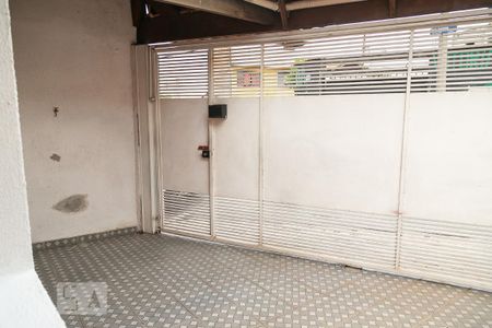 Casa à venda com 130m², 3 quartos e 3 vagas Casa à venda com 130m², 3 quartos e 3 vagasGaragem