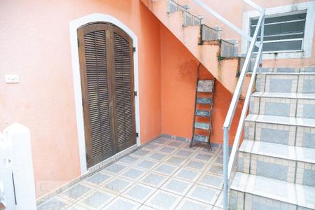 Casa à venda com 130m², 3 quartos e 3 vagas Casa à venda com 130m², 3 quartos e 3 vagasQuintal