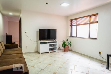 Sala de casa à venda com 3 quartos, 328m² em Vila Matilde, São Paulo