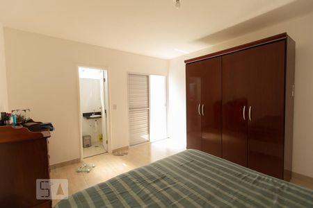 Suíte de casa à venda com 3 quartos, 194m² em Vila Carrao, São Paulo