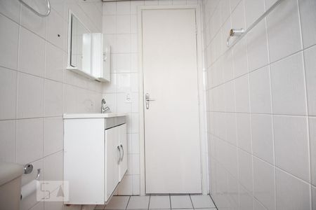 Banheiro de apartamento para alugar com 2 quartos, 72m² em Vila do Encontro, São Paulo
