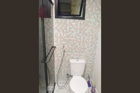 Banheiro de apartamento à venda com 3 quartos, 69m² em Brás, São Paulo