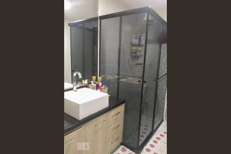 Banheiro de apartamento à venda com 3 quartos, 69m² em Brás, São Paulo