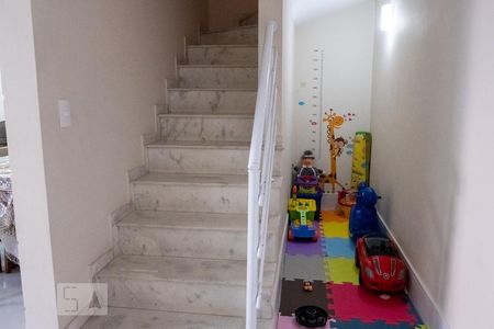 Sala de casa à venda com 4 quartos, 150m² em Vila Salete, São Paulo