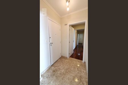 Hall de Entrada de apartamento para alugar com 3 quartos, 128m² em Perdizes, São Paulo