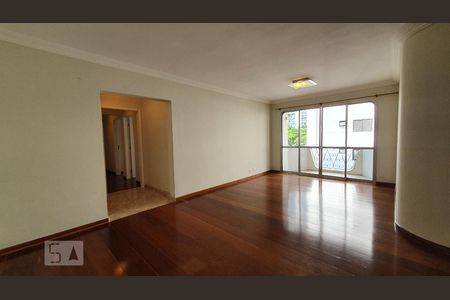 Sala de apartamento para alugar com 3 quartos, 128m² em Perdizes, São Paulo