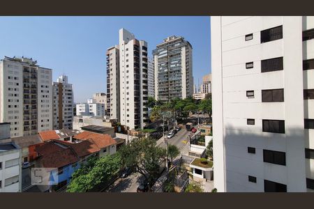 Vista do Quarto 1 de apartamento para alugar com 3 quartos, 128m² em Perdizes, São Paulo