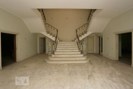 Casa à venda com 900m², 4 quartos e 4 vagasHall de Entrada