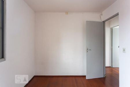 Quarto de apartamento à venda com 3 quartos, 69m² em Piratininga, Osasco