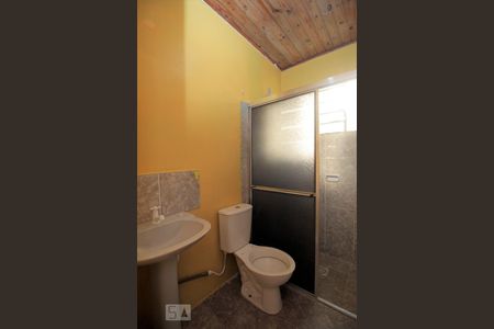 Banheiro de casa para alugar com 2 quartos, 50m² em Harmonia, Canoas