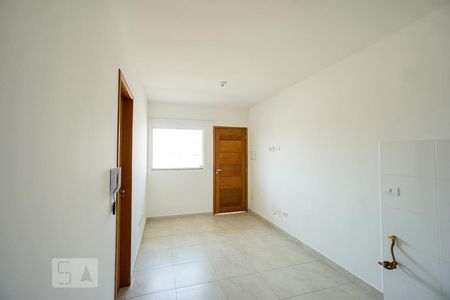 Sala e cozinha de apartamento para alugar com 2 quartos, 37m² em Penha de França, São Paulo