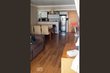 Sala de apartamento à venda com 3 quartos, 82m² em Parque Residencial Julia, São Paulo