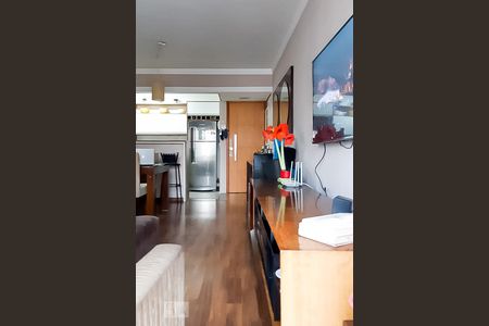 Sala de apartamento à venda com 3 quartos, 82m² em Parque Residencial Julia, São Paulo