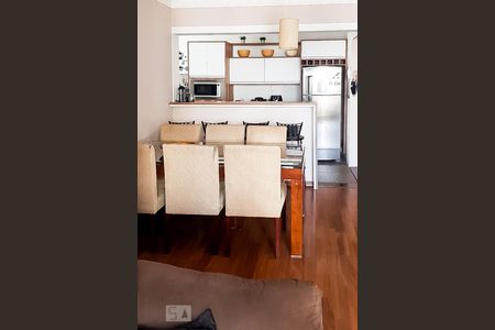 Sala de apartamento à venda com 3 quartos, 82m² em Parque Residencial Julia, São Paulo