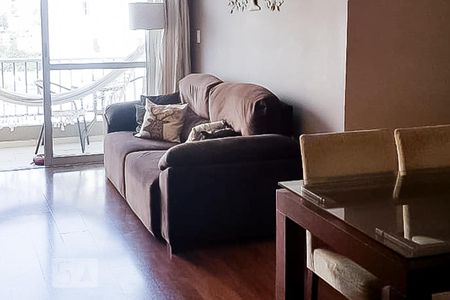 Sala de apartamento à venda com 3 quartos, 82m² em Parque Residencial Julia, São Paulo