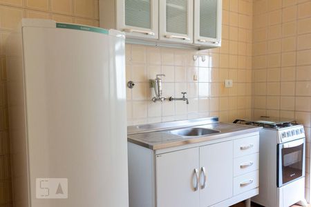 Cozinha de apartamento para alugar com 1 quarto, 52m² em Vila Mariana, São Paulo