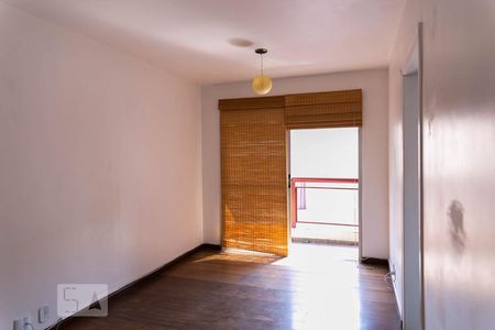 Apartamento à venda com 54m², 2 quartos e 1 vagaSala