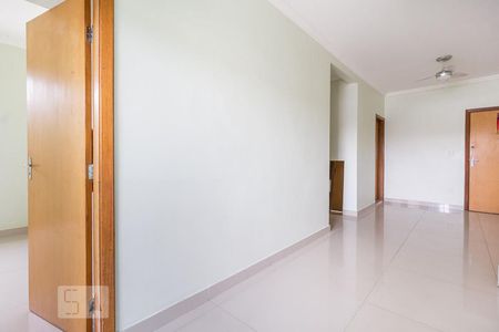 Sala de apartamento para alugar com 3 quartos, 124m² em Liberdade, Belo Horizonte