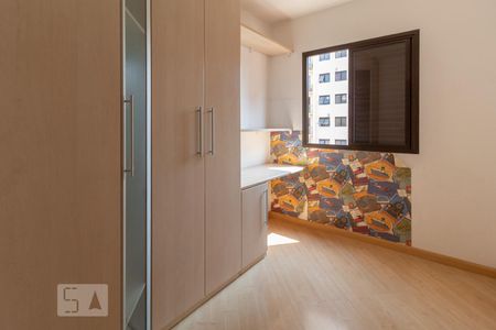Quarto 1 de apartamento para alugar com 3 quartos, 75m² em Jardim das Vertentes, São Paulo